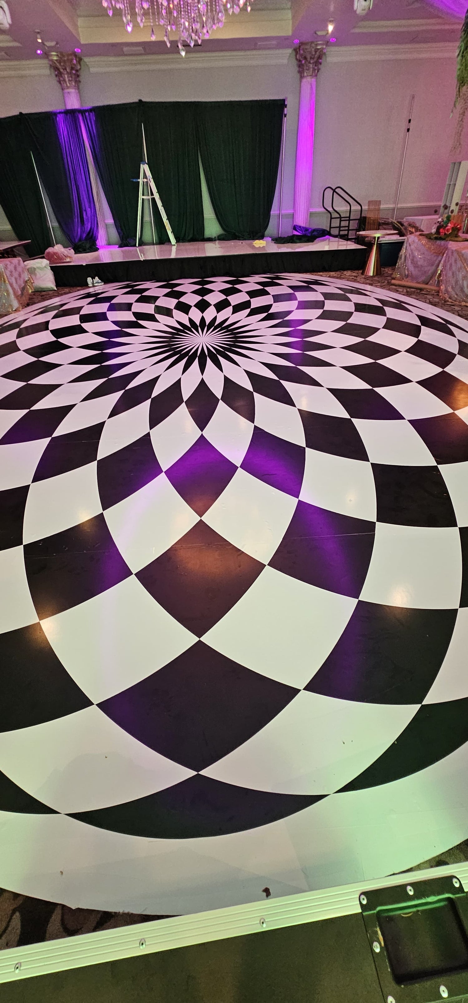 Checkerboard Floor Wraps