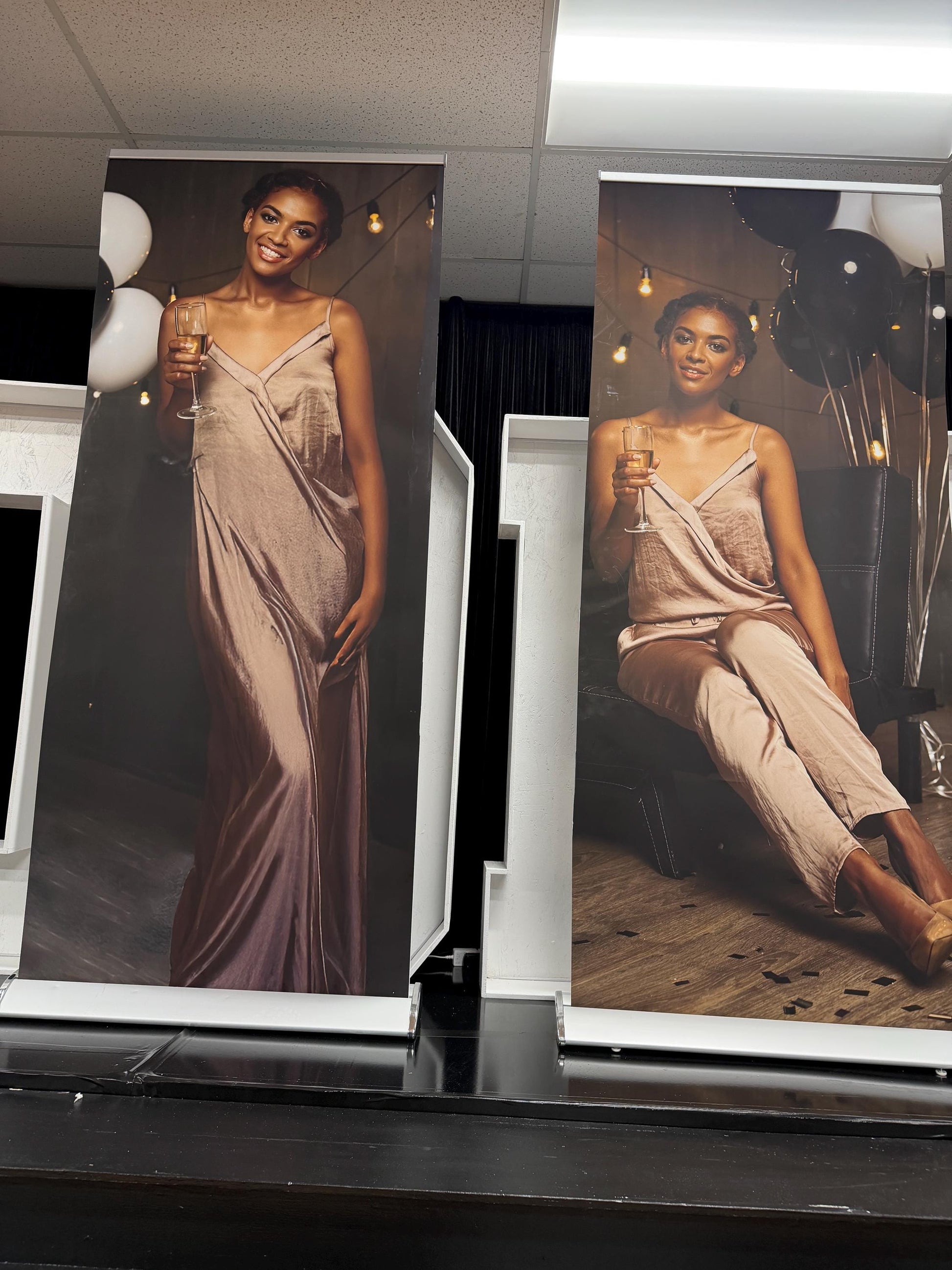 2 High quality Customizable Retractable Banners, Event Photos Banners, Roll Up Banners, Comes with the Stand, Birthday. Free Shipping.