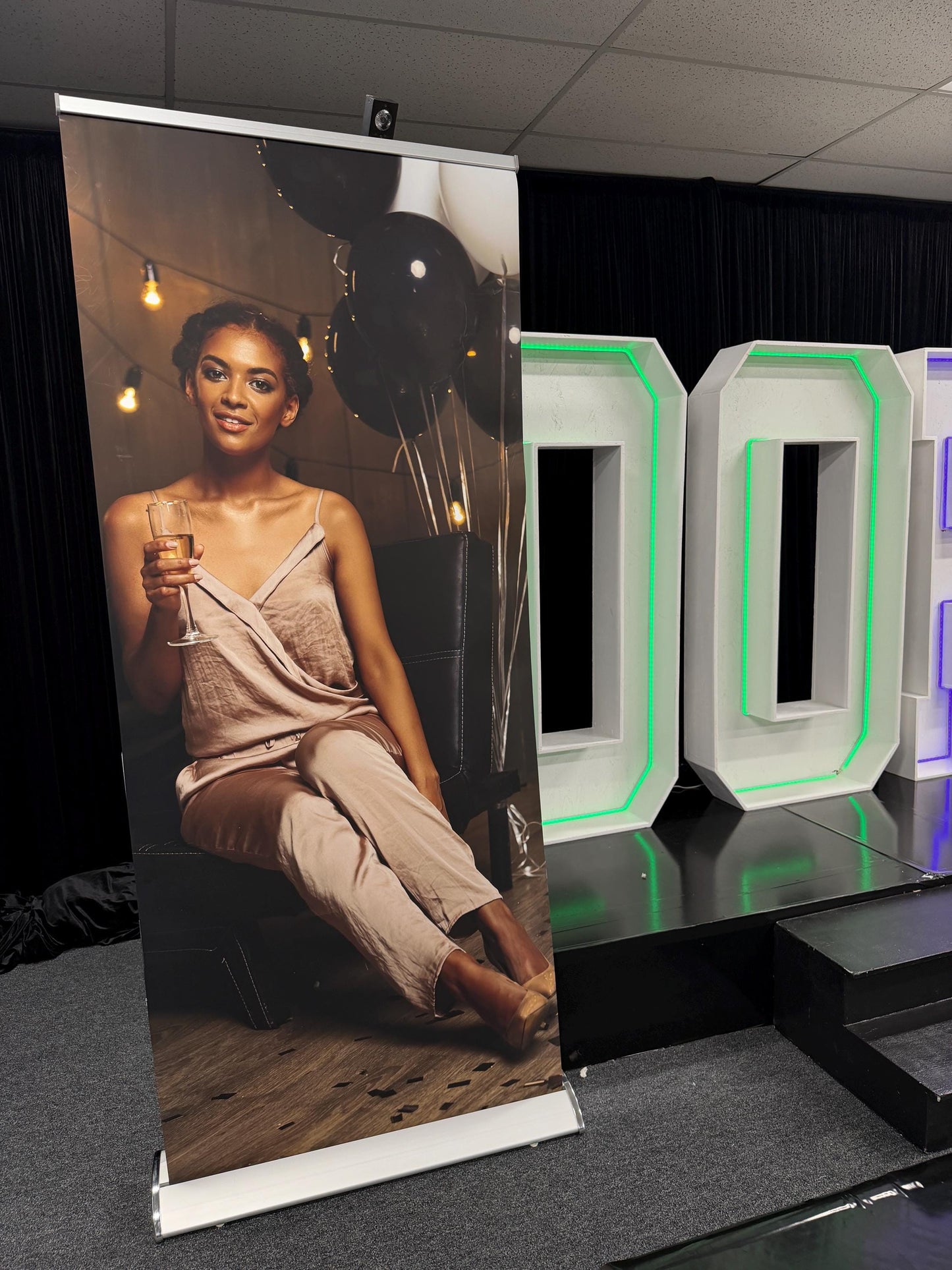 2 High quality Customizable Retractable Banners, Event Photos Banners, Roll Up Banners, Comes with the Stand, Birthday. Free Shipping.